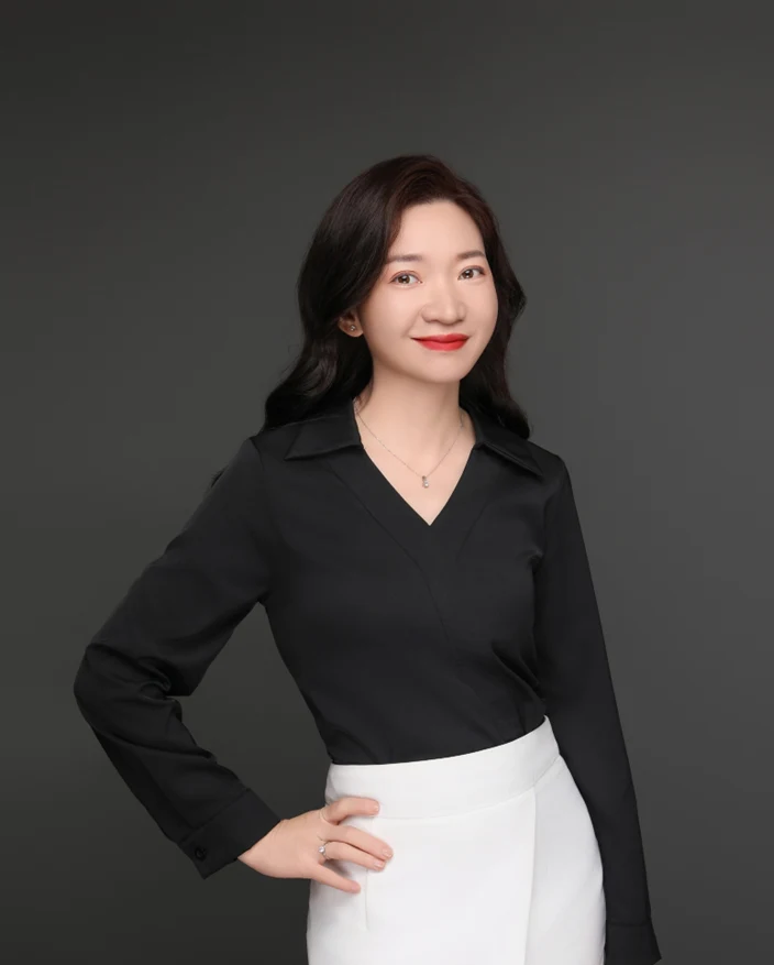 Connie Zhang
